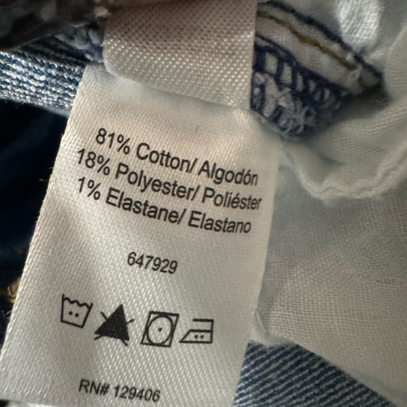 NWOT VENUS DISTRESSED JEANS - Picture 2 of 5